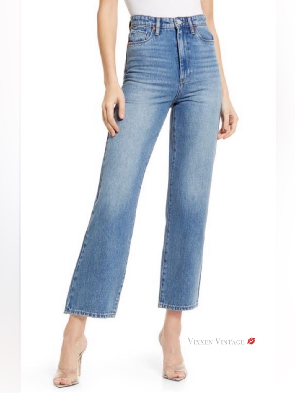 BLANKNYC HIGH WAISTED 'THE BAXTER RIBCAGE STRAIGHT LEG' JEANS IN MEDIUM WASH